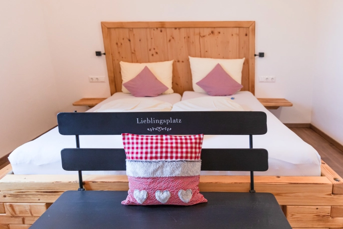 Gemütliches Bett